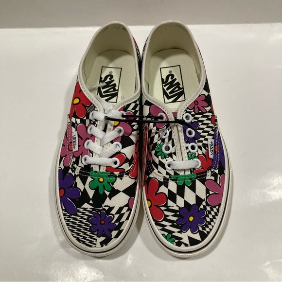 NWOT Vans shoes - Picture 2 of 7